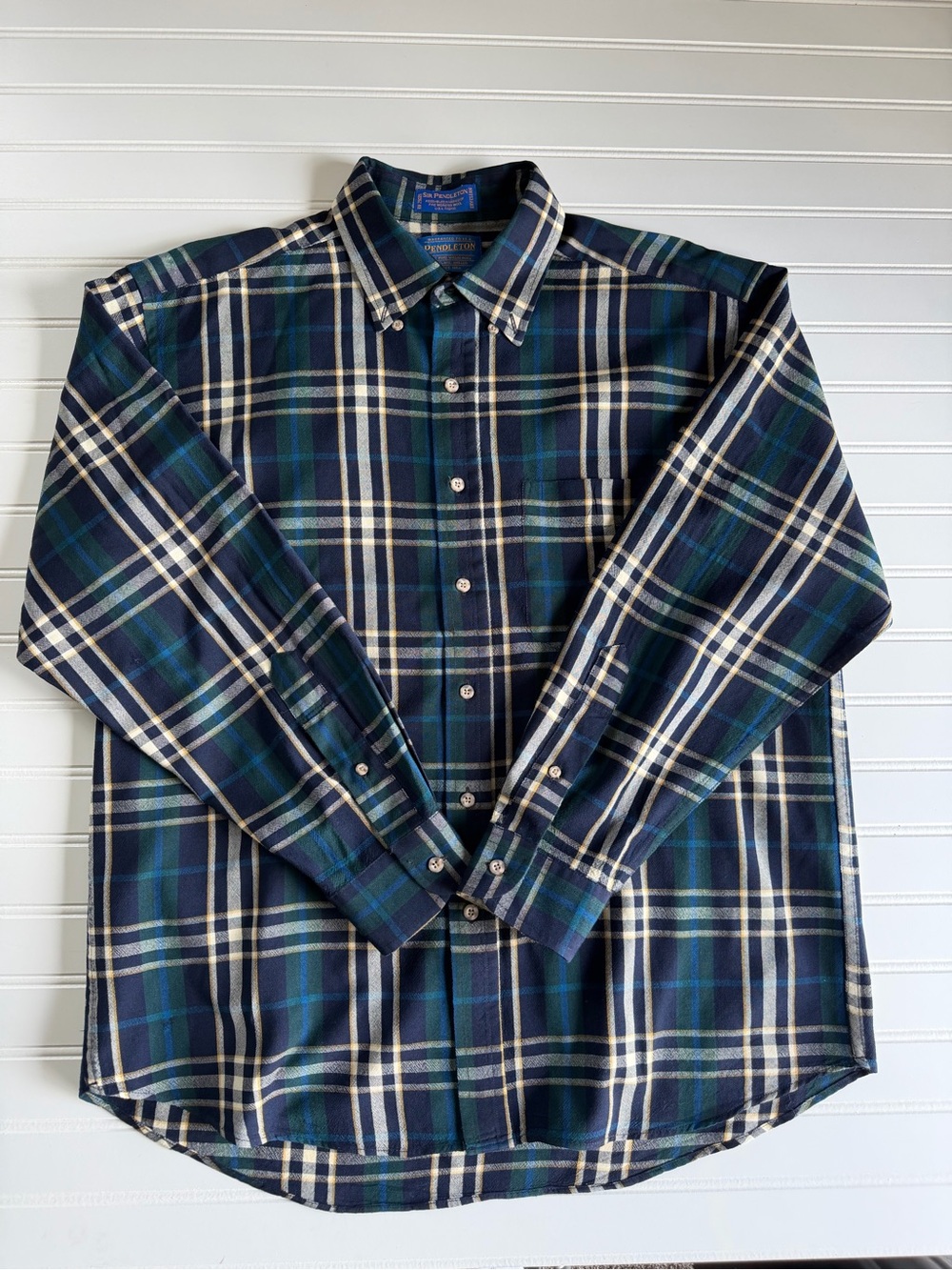 Pendleton Men’s L 100% Virgin Wool Plaid Shirt‎